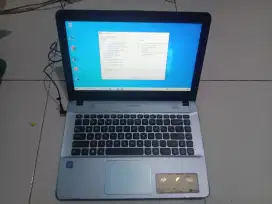 Asus Vivobook 14 Intel Celeron N400