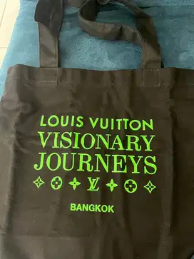 Dijual Tote bag LV limited edition