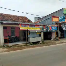 Dijual Rumah (Bangunan Komersil) yang Strategis di Purwasari Karawang