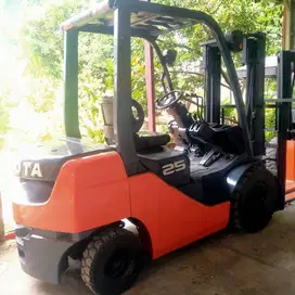 Forklift Toyota 2,5 Ton,Manual,3 Meter,Mesin 1DZ-II,8FD25,Tahun 2012