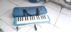 pianika merk yamaha