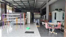 Disewakan ruko komersil dekat JEC