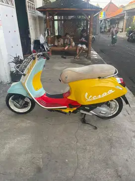 Vespa sean wotherspoon