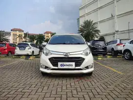 Low KM TDP 6,JT Daihatsu Sigra 1.2 R Bensin-AT Putih 2018