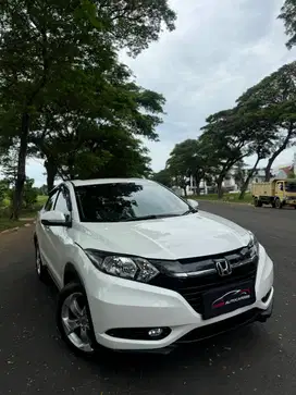 Low Km Honda Hrv E Cvt 2016 Matic Pajak Panjang Service Record