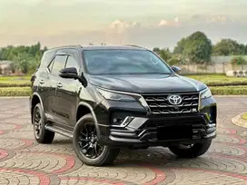 Toyota Fortuner GR SPORT 2.8 AT Matic 2022