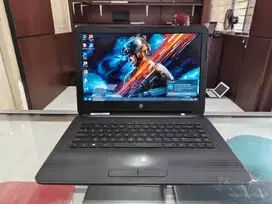 Laptop Multimedia Battery Cocok Buat Online atau Kantoran.