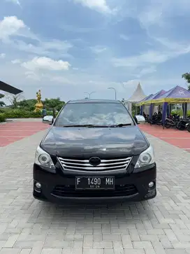 Toyota Grand Innova G 2012