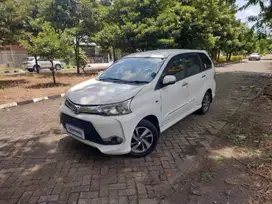 DP RENDAH Toyota Avanza 1.5 New Veloz Bensin Matic 2015 Putih M