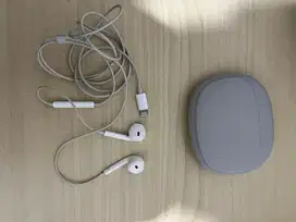 Earpods lightning connector apple
