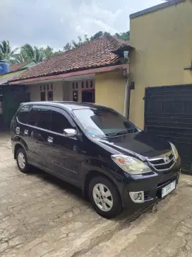 Avanza G Manual Hitam