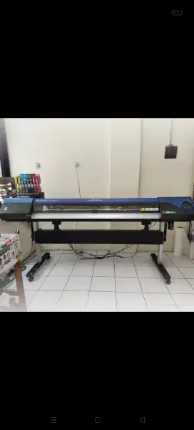 Jual mesin cetak spanduk dan stiker merek ROLAN