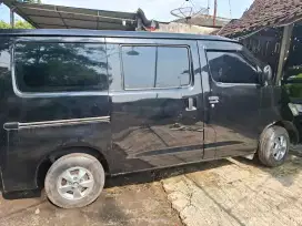 Daihatsu gran max minibus 2012