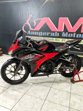 CBR 150cc facelift 2018 odo Low 36rb. Anugerah Motor rungkut tengah 81