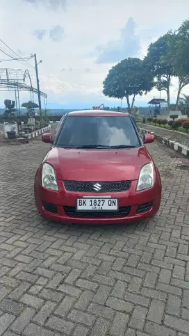 Dijual Suzuki Swift 2010