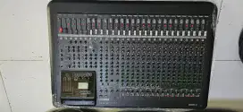 Mixer yamaha MGP24X original mulus