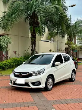 Honda Brio 2023 e matic KM 14 rb