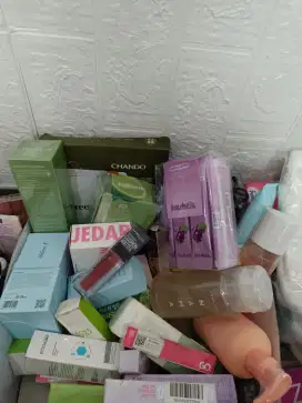 Aneka kosmetik skintific ezpz nama