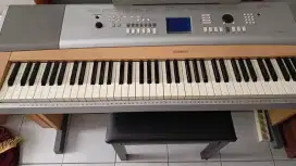 Piano Digital Portable Grand DGX-620