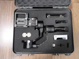 Gimbal Kamera Zhiyun Crane V2