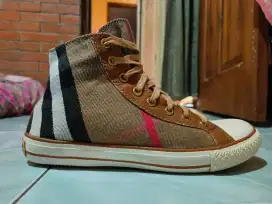 Sepatu Brand Burberry size 41