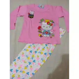 Setelan baju tidur untuk anak-anak