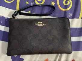 Coach Pouch Authentic