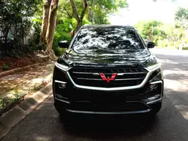 Dijual Wuling Almaz mulus, low KM, mobil simpanan