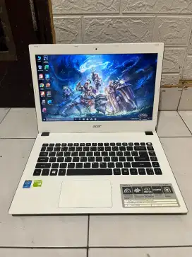 Dijual Acer Aspire E5-473G Intel Core i3 ( ram 10/ssd 128/HDD 500 gb )