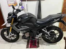 DIJUAL CB150R barang mulus maknyus KM 4000an