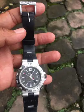 Jam tangan klasik bvlgeri