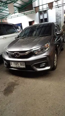 Dp 15 jt km 8 ribuanHonda BRIO 1.2 E Matic 2023 Istimewa