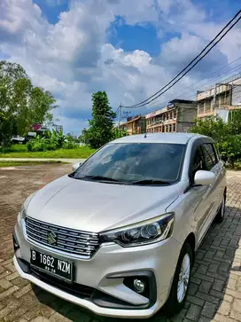 DIJUAL CEPAT ANTIK BERGARANSI PUAS SUZUKI ERTIGA GL MT AVANZA 2020
