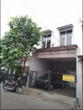 RUMAH MEGAH DI KAYUMAS - RAWAMANGUN