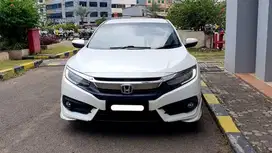 km31rb honda civic es sedan turbo 2018 putih pajak panjang