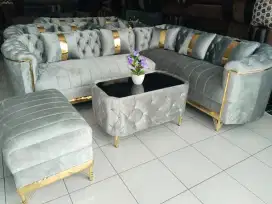 Sofa sudut chesterfield abu