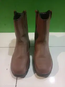 Sepatu Septy proyek