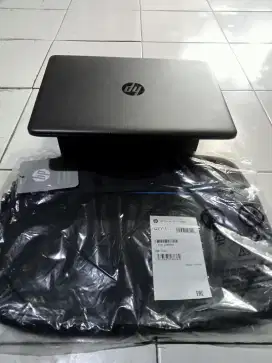 Laptop hp 240, i5 gen 8, 8/256/750 gb