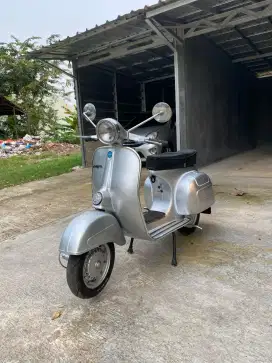 Vespa sprint bagol 76