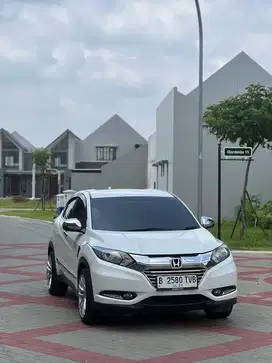 HRV E AT 2017 TERMURAH