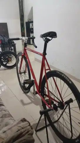 Sepeda Fixie Tsunami snm4130