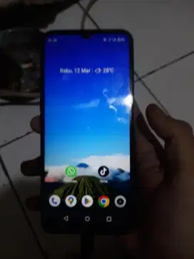 Realme C31 Batangan