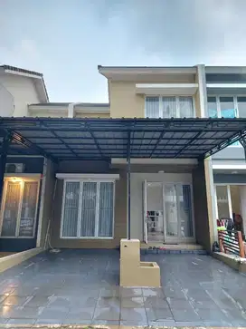 Rumah 4 lantai siap huni Greenlake Cluster Australia sudah renov