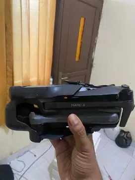 Second DJI MAVIC 3 basic sudah upgrade combo