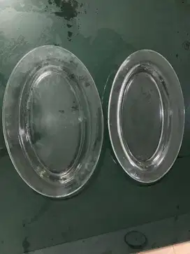 Piring oval kaca 2 pcs
