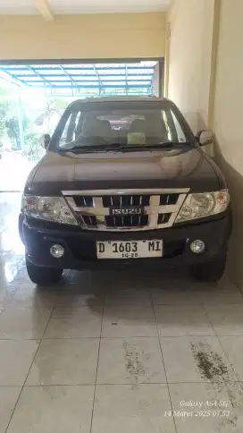 grand touring hitam 2009 D cat original