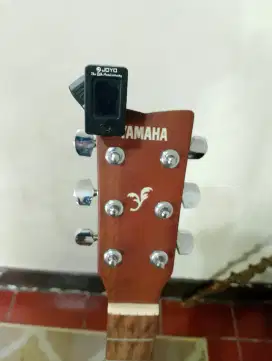 YAMAHA F310 Akustik Gitar