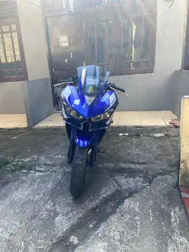 Jual yamaha r25 tahun 2015