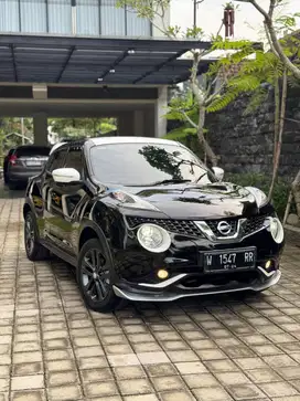 2017 Nissan Juke Revolt black 1.5 plat W dani mobil bekas sekoto