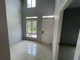 DIJUAL RUMAH BARU READY SIAP HUNI DI DEKAT STASIUN CILEJIT